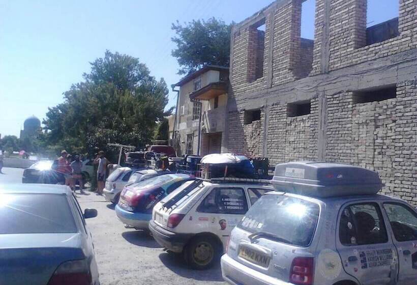 B&b Bahodir