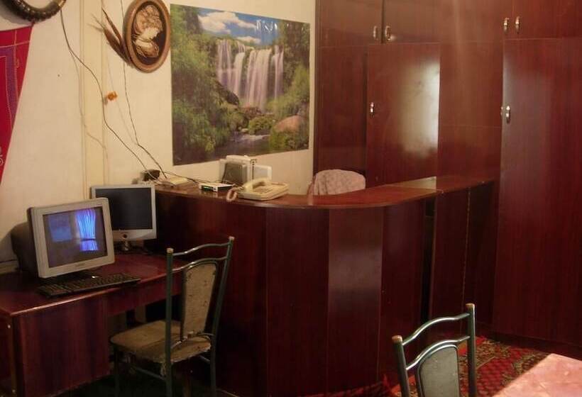 B&b Bahodir