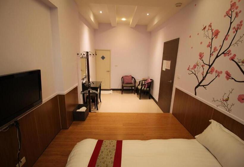 تختخواب و صبحانه He Feng Xiao Zhu