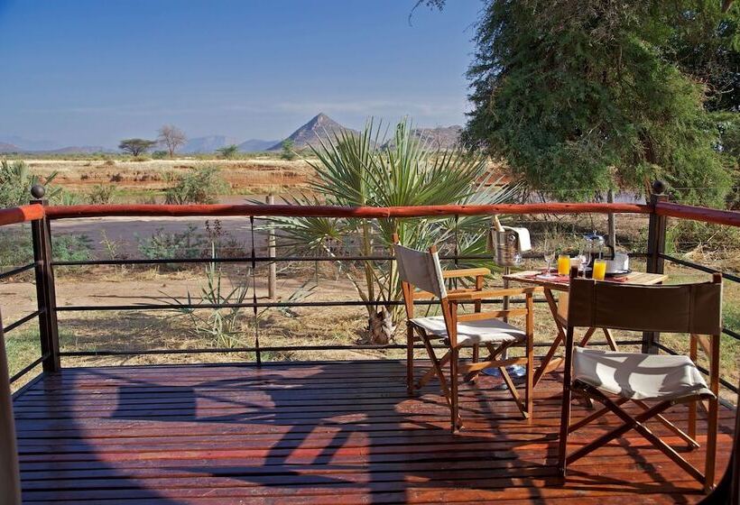 هتل Ashnil Samburu Camp