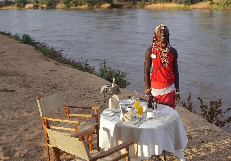 هتل Ashnil Samburu Camp