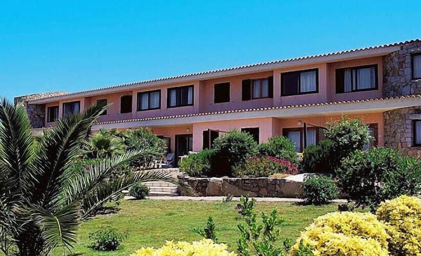هتل Club Esse Residence Capo D'orso