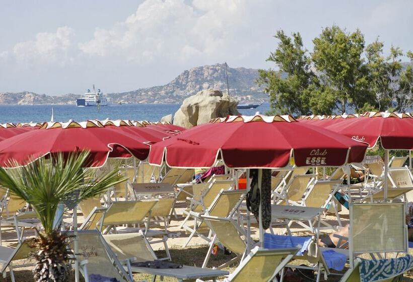 هتل Club Esse Residence Capo D'orso