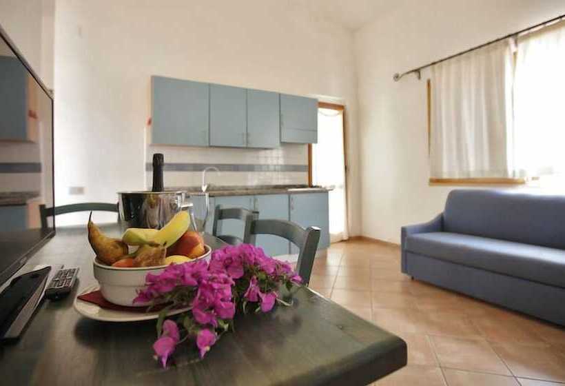 هتل Club Esse Residence Capo D'orso