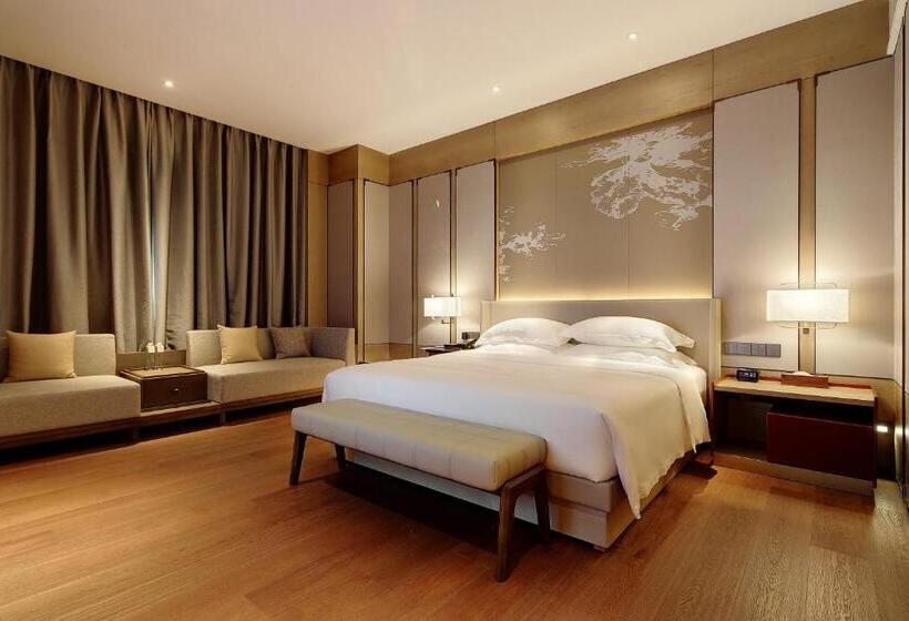 Dongguan Dongcheng International Hotel   Free Shuttle Bus To Canton Fair Exhibition Center During Ca