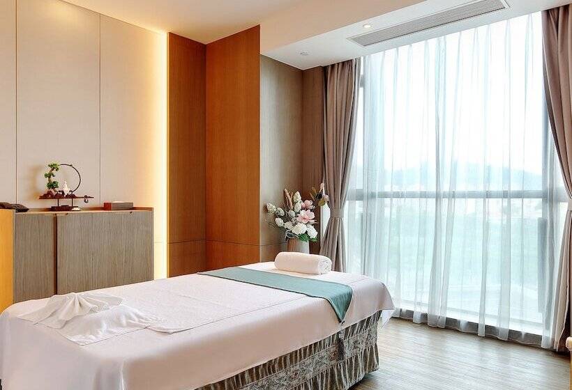 Dongguan Dongcheng International Hotel   Free Shuttle Bus To Canton Fair Exhibition Center During Ca