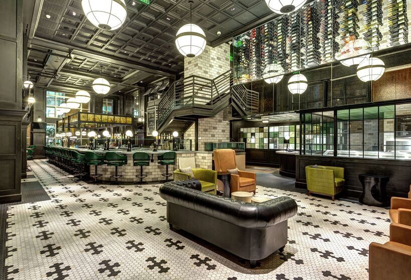 هتل Hilton Norfolk The Main