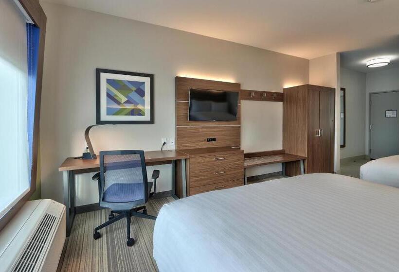 هتل Holiday Inn Express & Suites   Houston East   Beltway 8, An Ihg