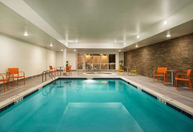 هتل Home2 Suites By Hilton Roanoke, Va
