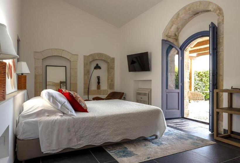 هتل Masseria Del Carrubo
