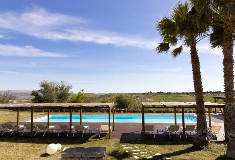 هتل Masseria Del Carrubo