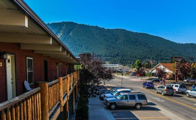 هتل Multi Resorts At Jackson Pines