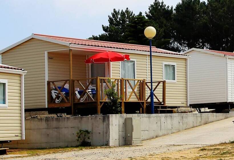 هتل Parque De Campismo Orbitur Canidelo