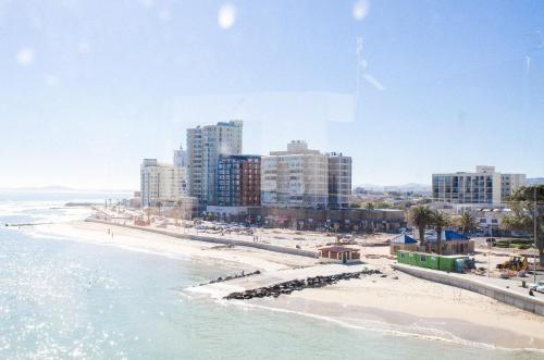 酒店 Strand Pavilion