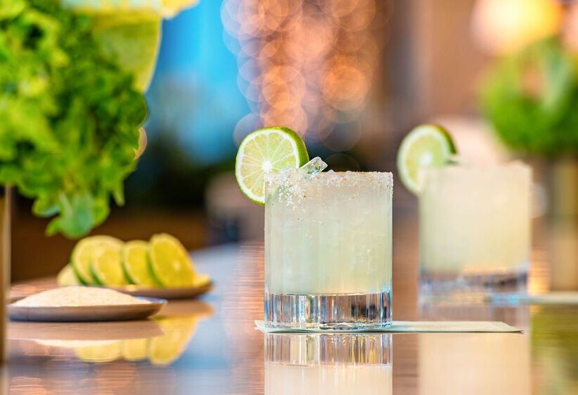 هتل Waldorf Astoria Beverly Hills