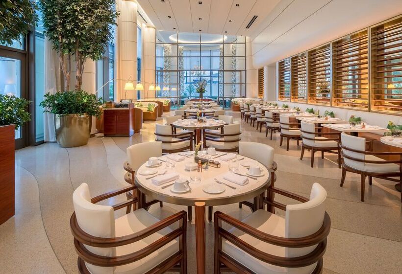 هتل Waldorf Astoria Beverly Hills