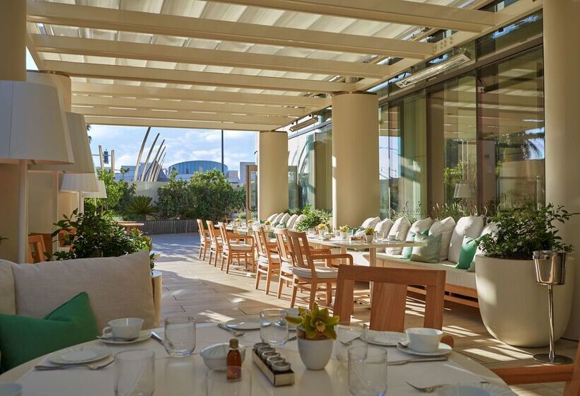 هتل Waldorf Astoria Beverly Hills