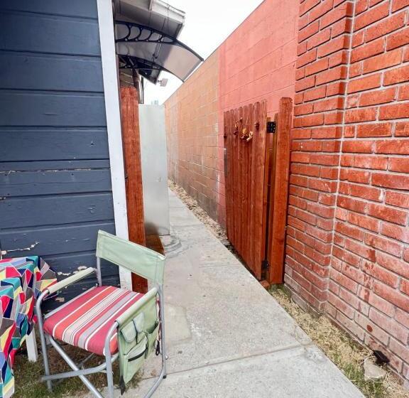 پانسیون Little Betty S Casita