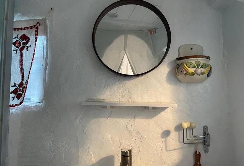 بنسيون Moonlight & Small House