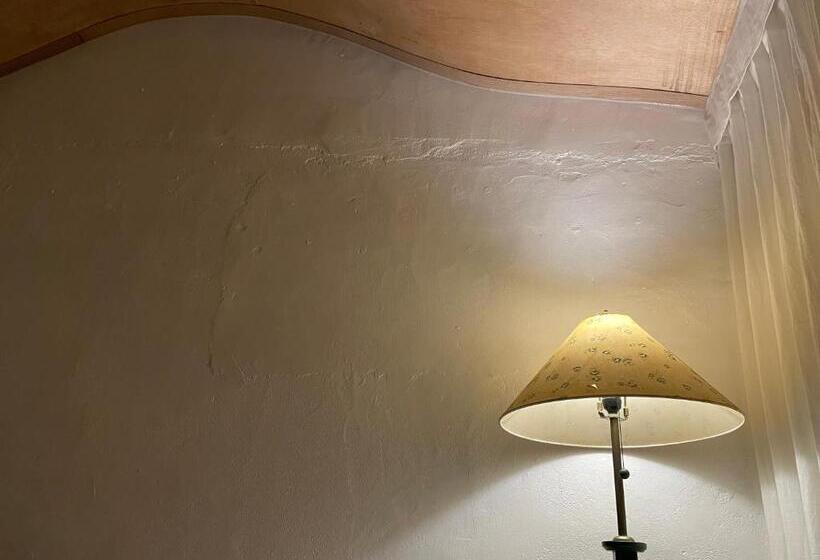 بنسيون Moonlight & Small House