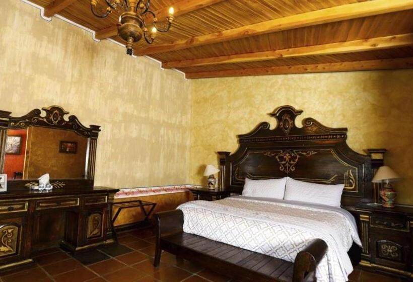 هتل Villa Claus Inn