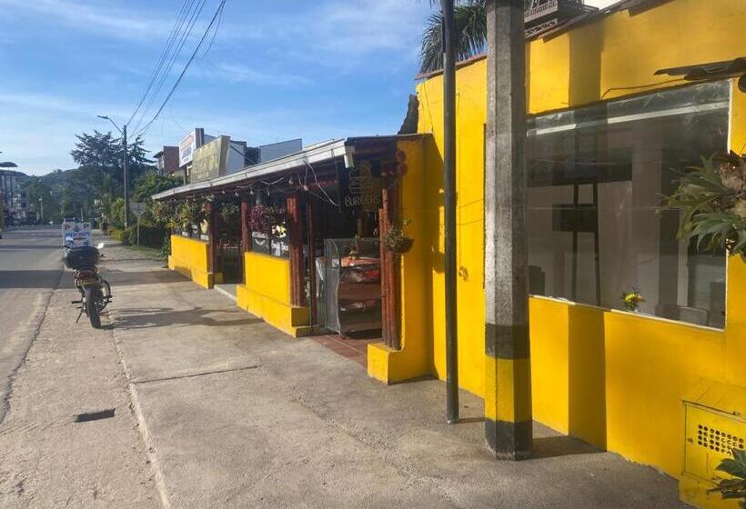 ホテル El Molino
