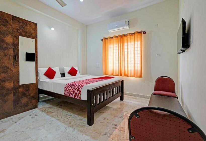 酒店 Oyo Flagship Sri Chowdeshwari Boarding And Lodging