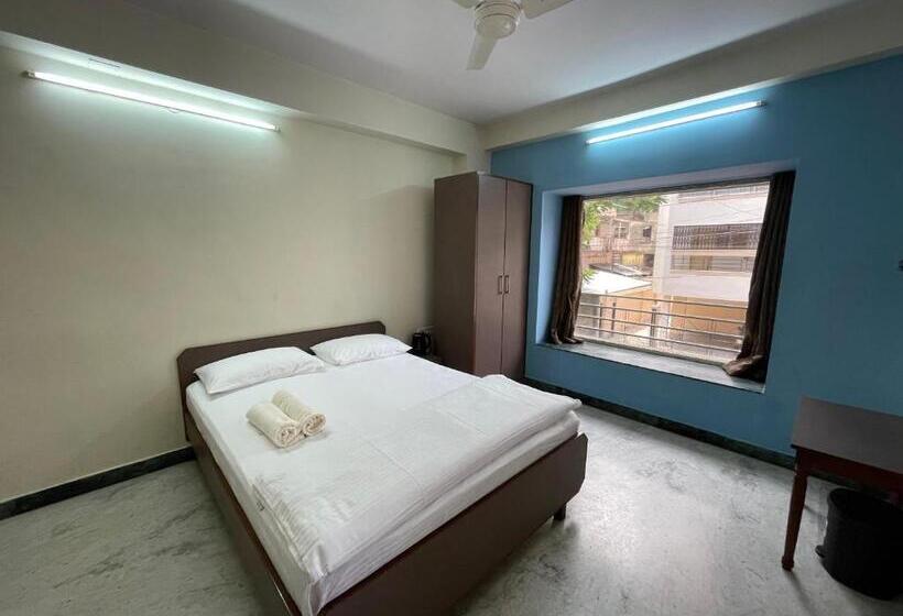 Pension Arihant Guest House