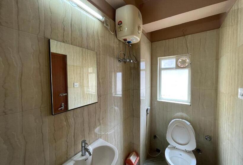 Pension Arihant Guest House