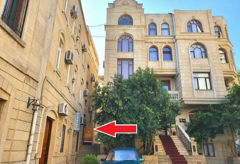 Advantage Hotel & Hostel