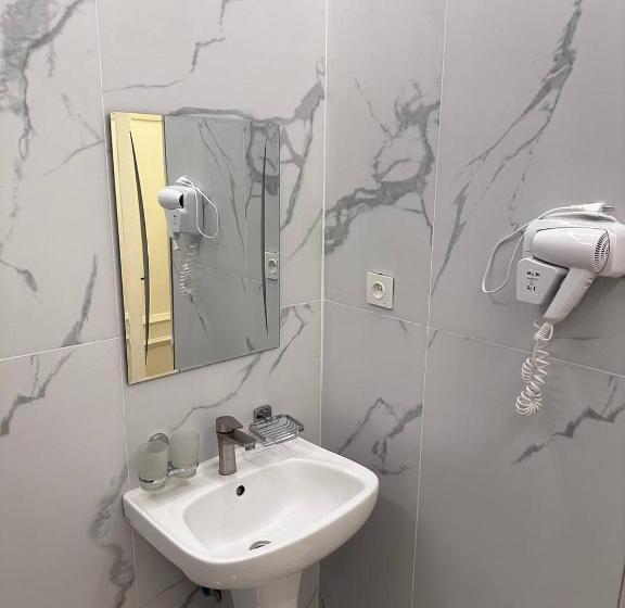 فندق Lev Tolstoy