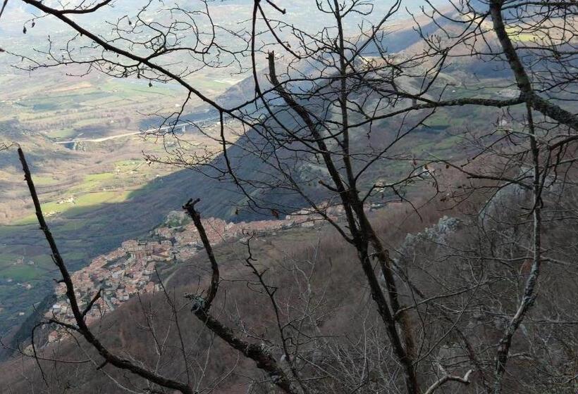 ホテル Residenza Rurale L Antico Castagneto