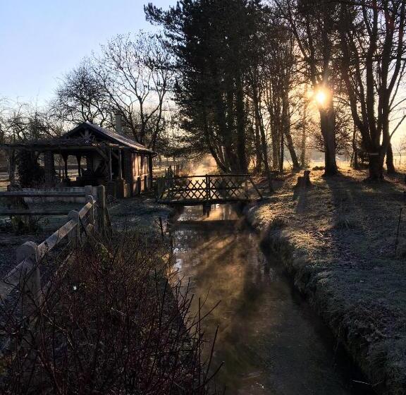 ベッドアンドブレックファースト Le Moulin De L`epinay