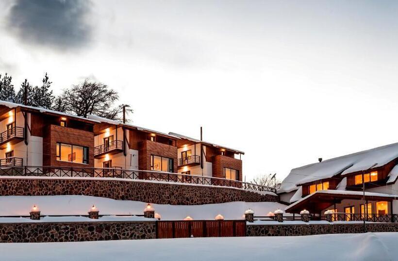 Crystal Hill Resort