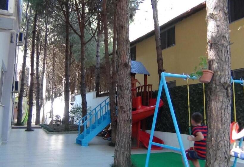 هتل Princi I Vogel