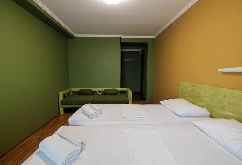 Fotos del hotel Tbilisi Central By Mgzavrebi:  6