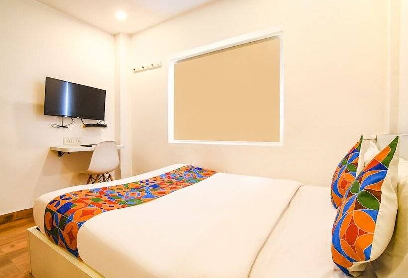 تختخواب و صبحانه Fabhotel Globe Express   Nr Ruby Hospital
