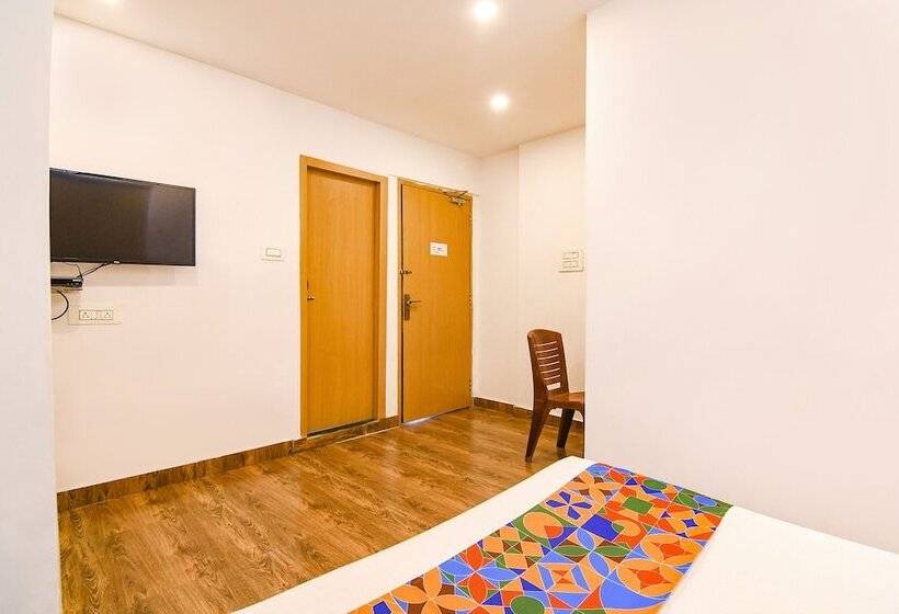 تختخواب و صبحانه Fabhotel Globe Express   Nr Ruby Hospital
