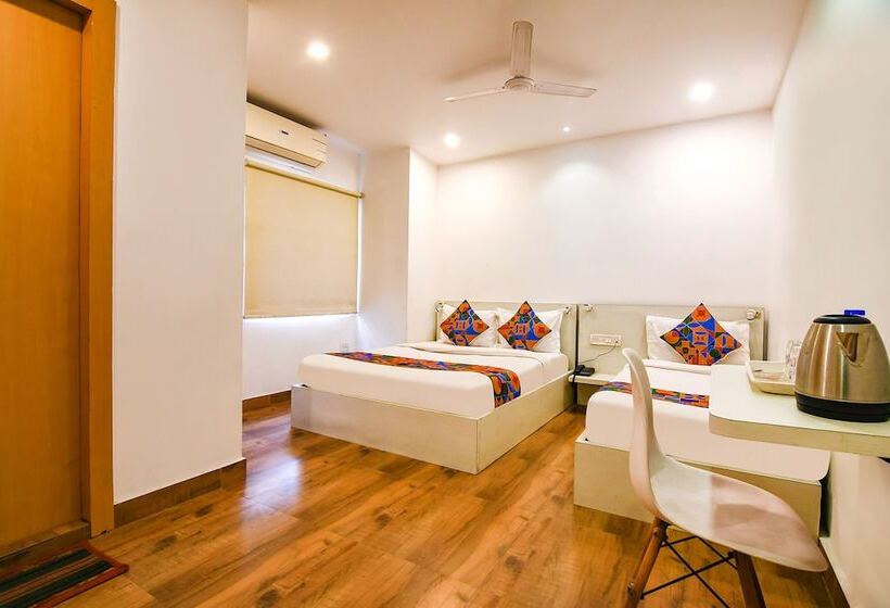 تختخواب و صبحانه Fabhotel Globe Express   Nr Ruby Hospital