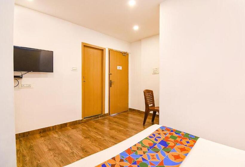 تختخواب و صبحانه Fabhotel Globe Express   Nr Ruby Hospital