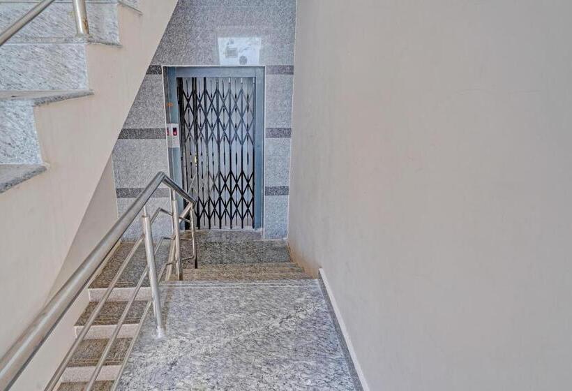 هتل Collection O Ns Service Apartment
