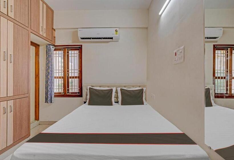 هتل Collection O Ns Service Apartment