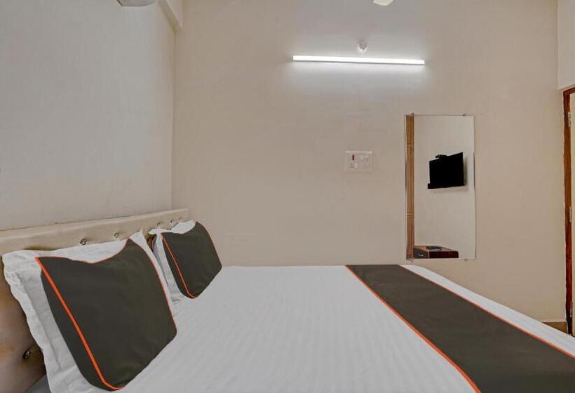 هتل Collection O Ns Service Apartment