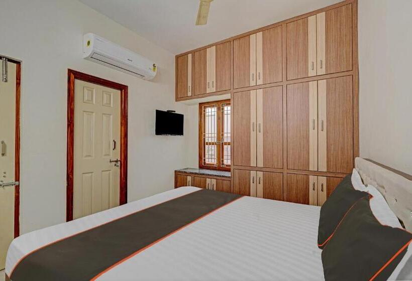 هتل Collection O Ns Service Apartment