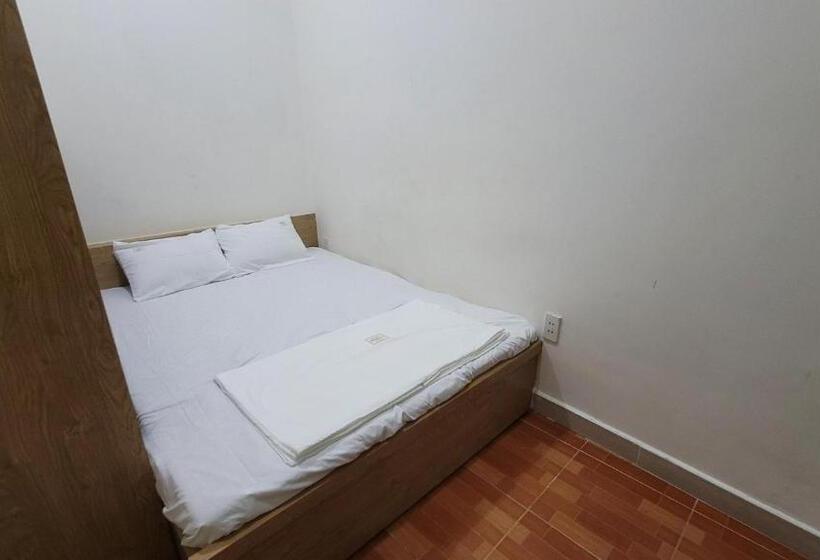 هتل Local Home