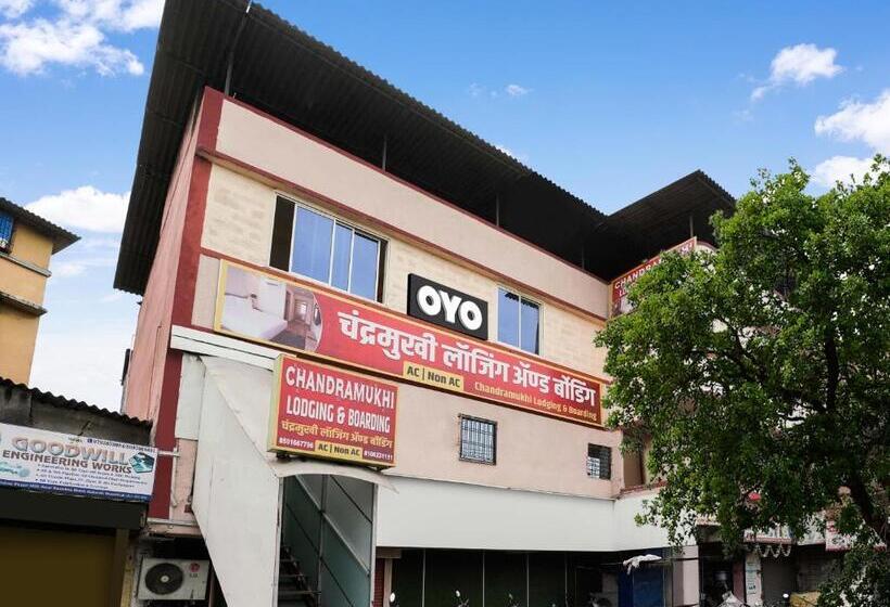 酒店 Spot On Chandramukhi Lodging & Bording