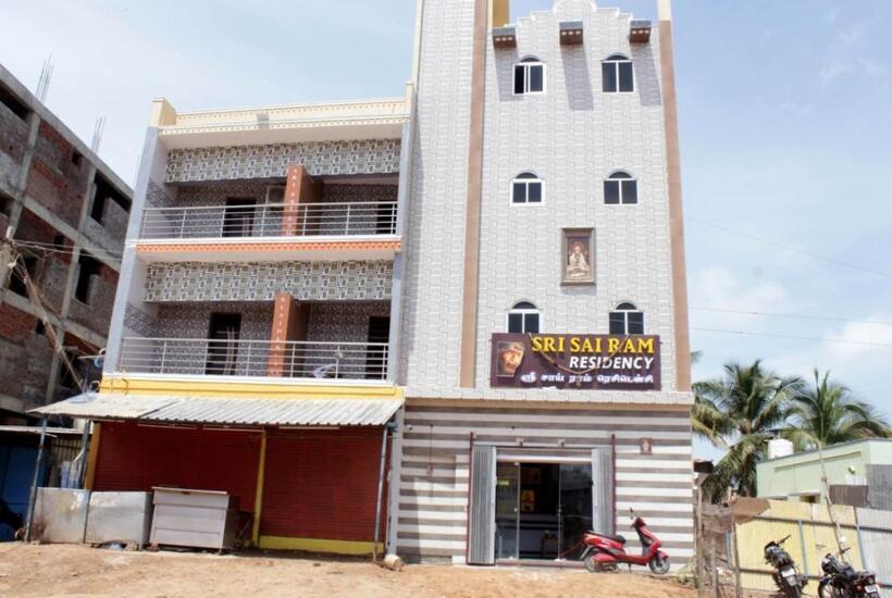 בית מלון כפרי Sri Sai Ram Residency Rameswaram