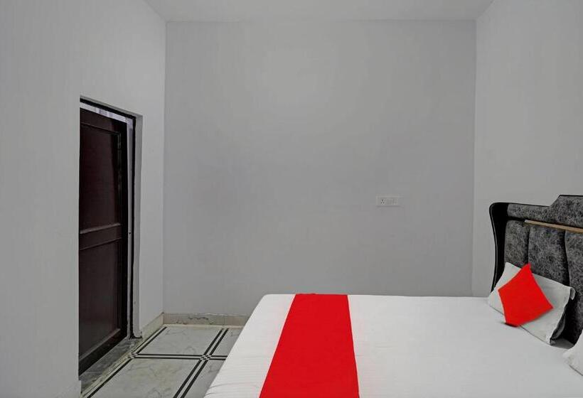 Oyo Flagship Hotel Blue Moon