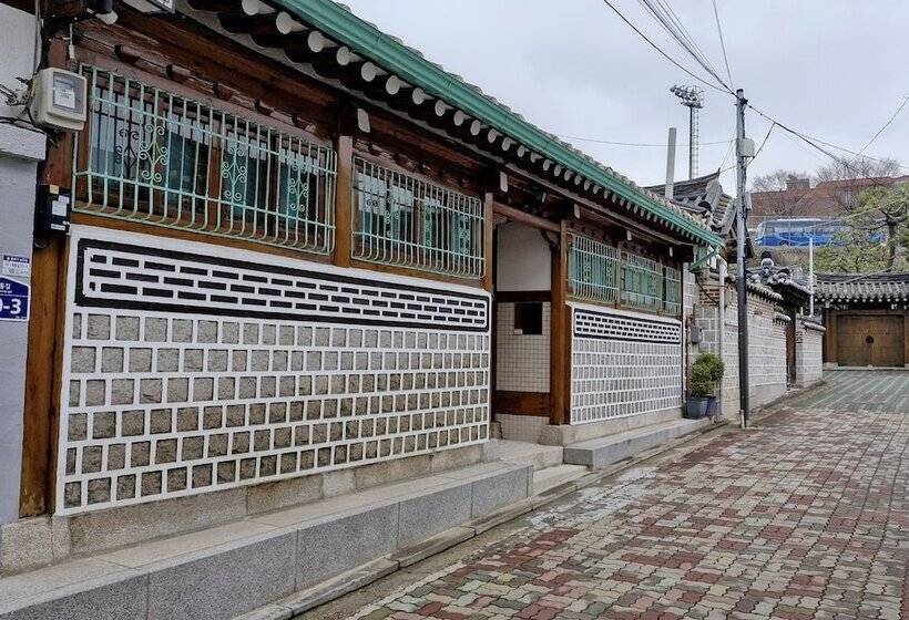 پانسیون Leedo Hanok