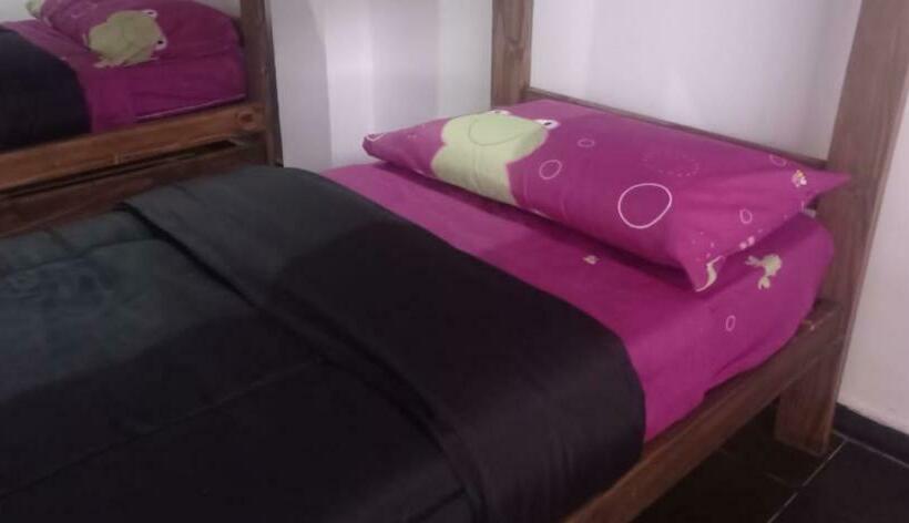 Güemes Hostel Cordoba